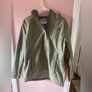 New without Tags. North Face light weight jacket. Size XLarge